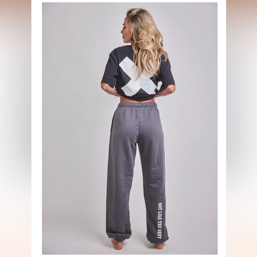 DARLIN’ Plush Sweatpants Gray - Medium